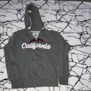 Cut Cali sweatshirt 😍🌸
